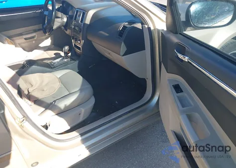 2006 Chrysler 300 Touring from USA, damaged, VIN 2C3KA53G86H180347